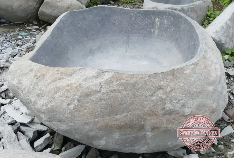 Product image 3 of the product “Riverstone basin, natural surface, polished inside. Dia approx 151-160cm Height 71-80cm ”